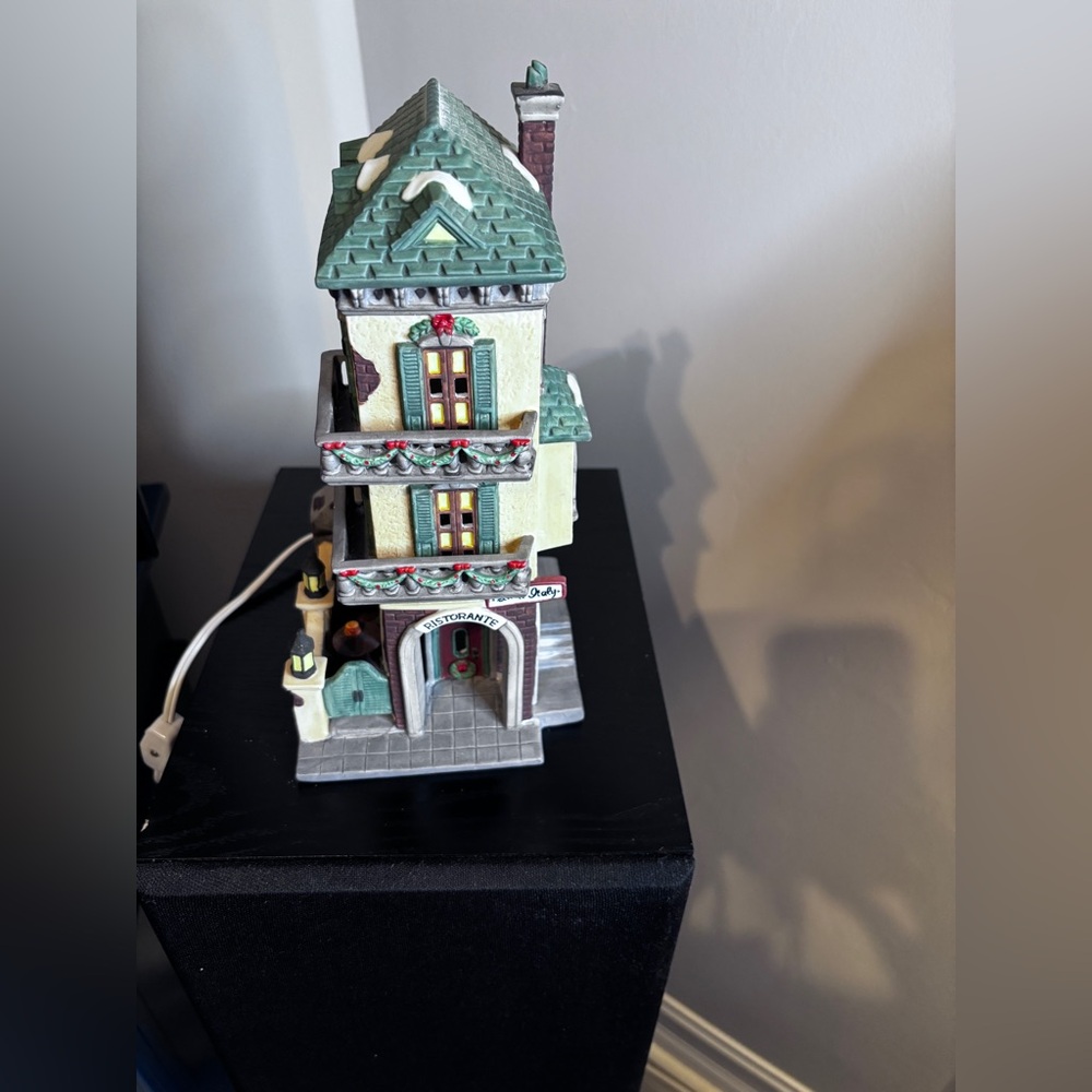 Little Italy Ristorante - Boxed Christmas In The City by Department 56